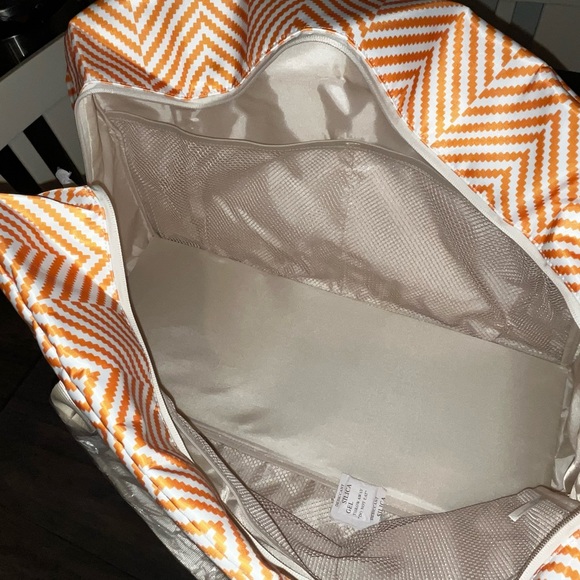 Weekender Bag - Picture 5 of 6